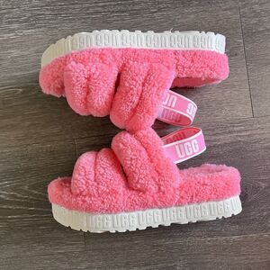 UGG Fluffita Slide Slippers Sandal Pink Women's Size 9